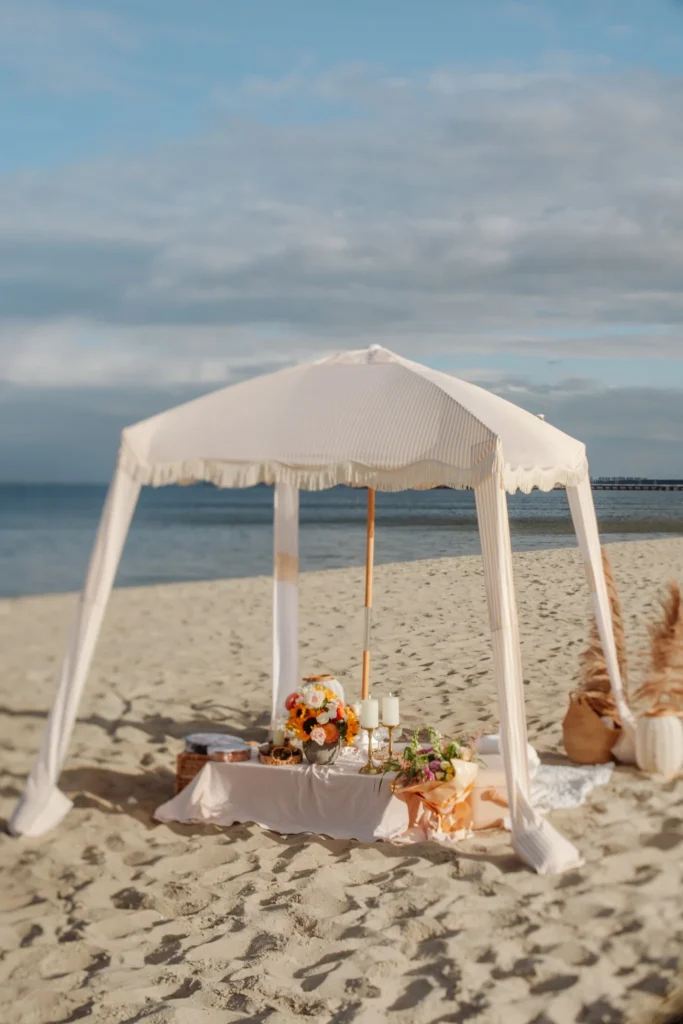 Piknik z baldachimem Chabazie – stylowa oprawa spotkania